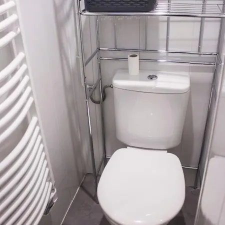 شقة Joli Studio Near Paris إيفري سور سين